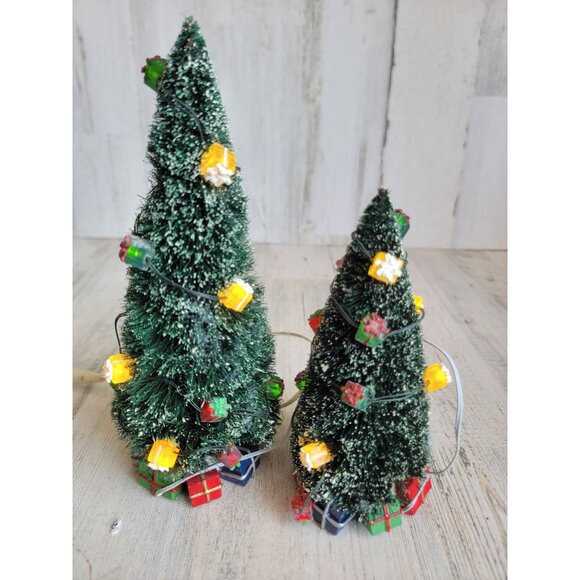 Dept 56 53617 Lighted Christmas Gift Trees accessory Xmas - Picture 9 of 10